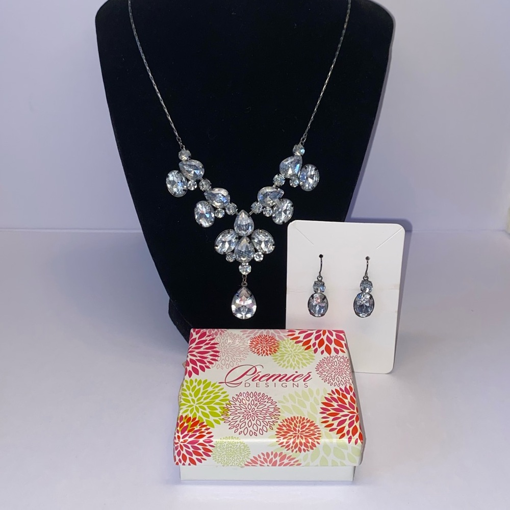 Premier Designs ‘Crystal Connection’ Necklace and Earrings - Picture 1 of 10